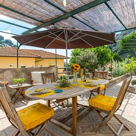 La Maison Des * Mentona