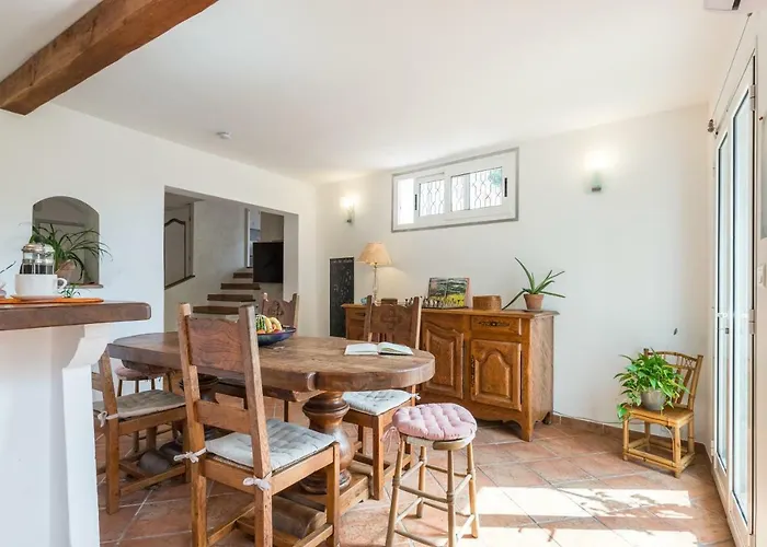 La Maison Des 度假居 *