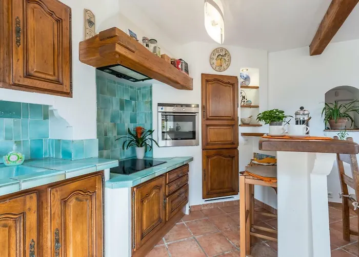 La Maison Des 멍똥