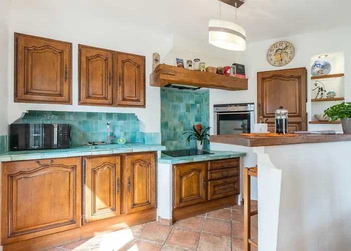 La Maison Des Holiday home *